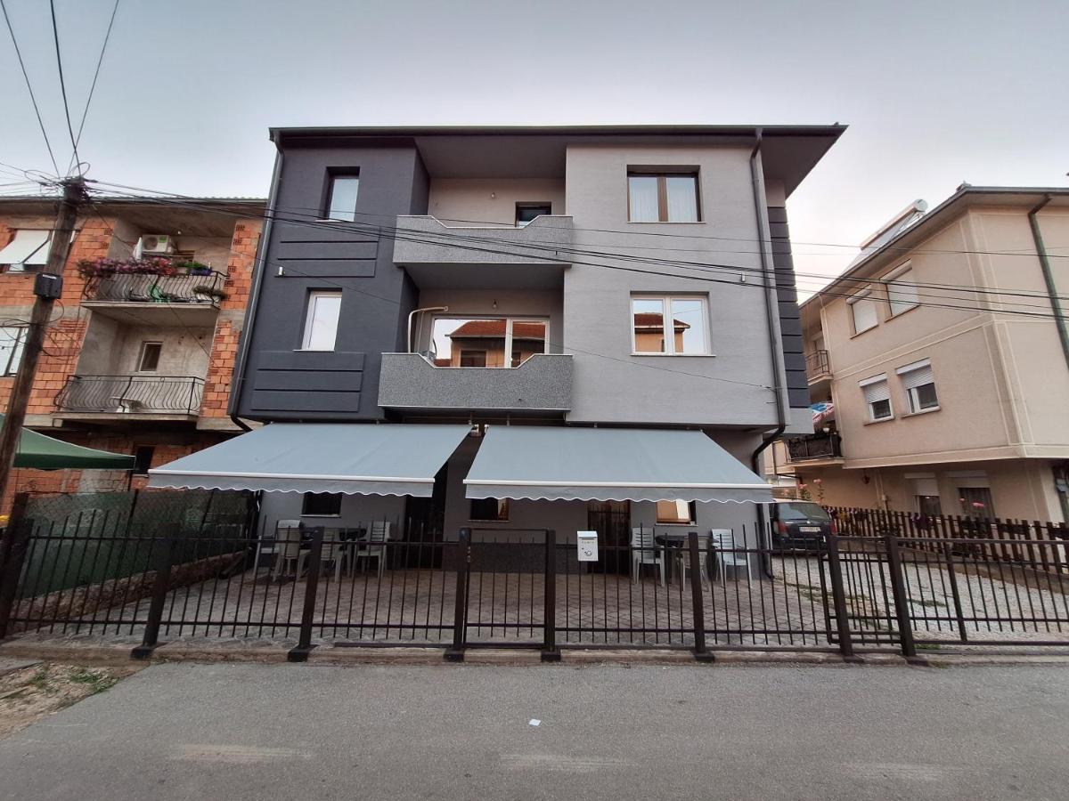 Studio Apartments Oleg Ohri Dış mekan fotoğraf